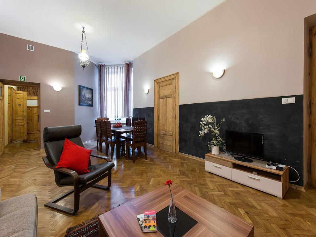 קרקוב 5 Bedroom Family Apartment חדר תמונה